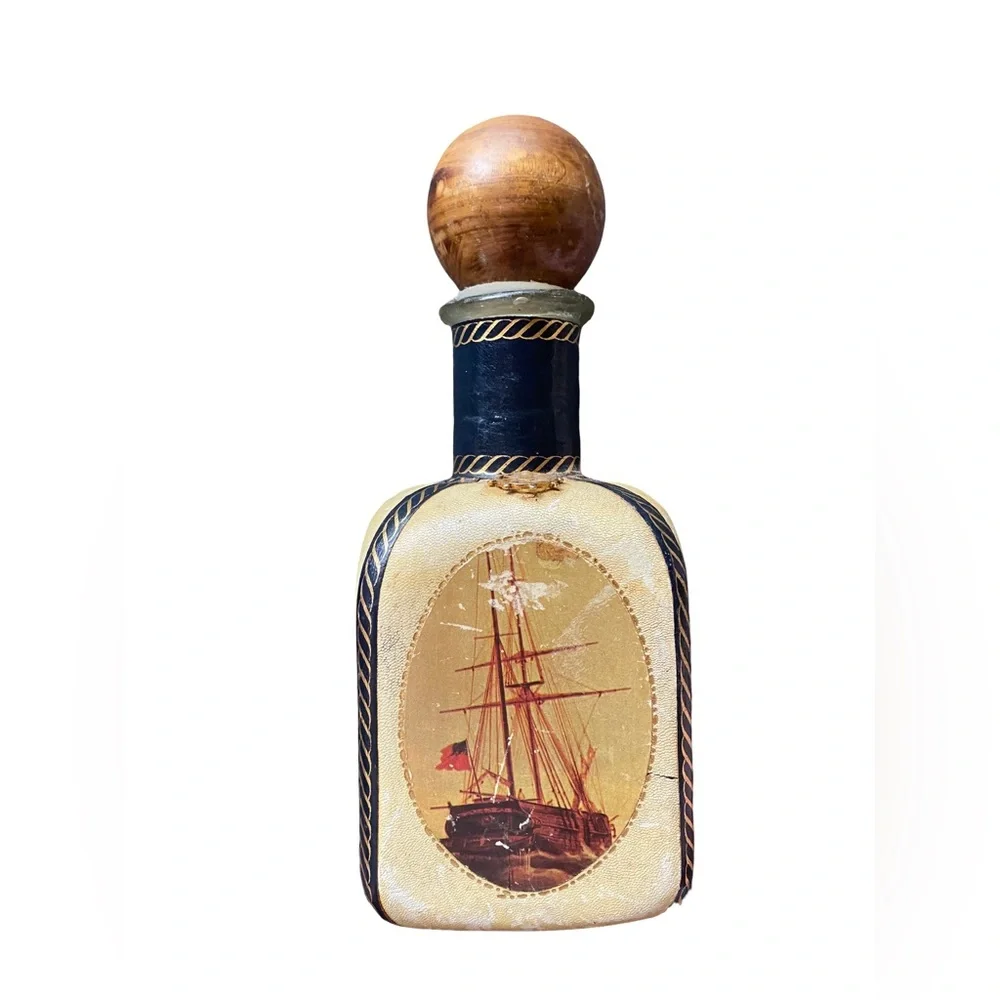 Vintage Italian Leather Wrapped‎ Glass Nautical Theme Decanter w/Wooden Stopper